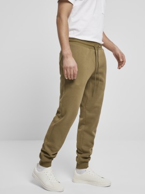 Мъжко изчистено долнище в маслинен цвят Urban Classics Basic  Мъжко изчистено долнище в маслинен цвят Urban Classics Basic