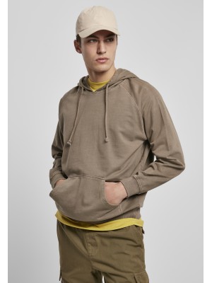 Мъжки суичър в цвят тъмно каки Urban Classics Overdyed 