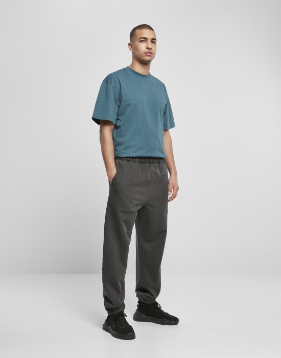 Мъжко долнище в светло черен цвят Urban Classics Overdyed, Urban Classics, Долнища - Complex.bg