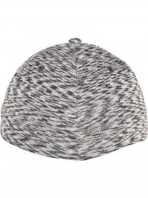 Шапка с козирка в сив меланж FLEXFIT DELTA UNIPANEL CAP melange silver  Шапка с козирка в сив меланж FLEXFIT DELTA UNIPANEL CAP melange silver