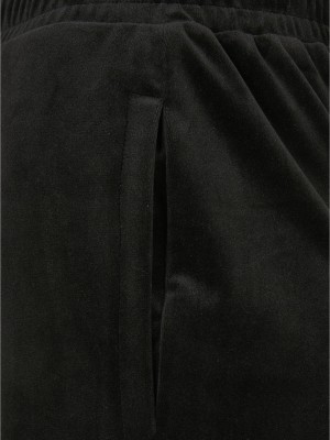 ДАМСКИ ПАНТАЛОН В ЧЕРЕН ЦВЯТ URBAN CLASSICS LADIES HIGH WAIST STRAIGHT VELVET