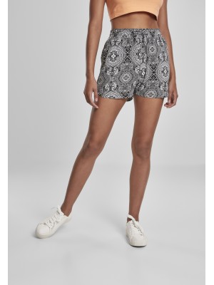 Дамски къси панталони на черно-бели фигури Urban Classics Ladies AOP Viscose Resort Shorts 