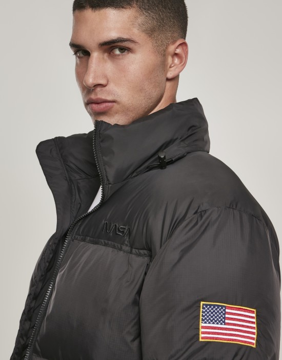 Мъжко зимно яке Mister Tee NASA в черен цвят, Mister Tee, Зимни якета - Complex.bg