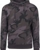 Мъжки камуфлажен суичър Urban Classics dark camo, Urban Classics, Суичъри - Complex.bg