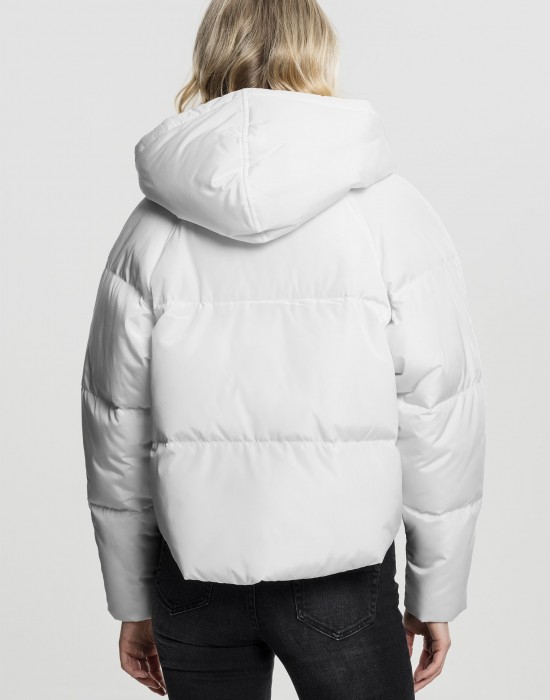 Купи Дамско зимно яке Urban Classics Puffer в бял цвят, Urban Classics, Якета онлайн - Complex.bg Дамско зимно яке Urban Classics Puffer в бял цвят, Urban Classics, Якета - Complex.bg