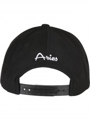 Шапка с козирка в черно Mister Tee Zodiac YP Шапка с козирка в черно Mister Tee Zodiac YP