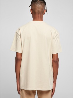 Мъжка изчистена тениска в екрю Urban Classics softseagrass 