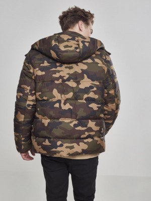 Мъжко зимно яке Urban Classics woodcamo