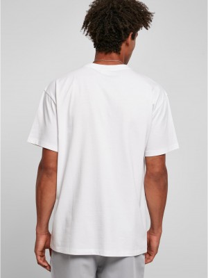 Мъжка тениска в бял цвят Urban Classics Мъжка тениска в бял цвят Urban Classics