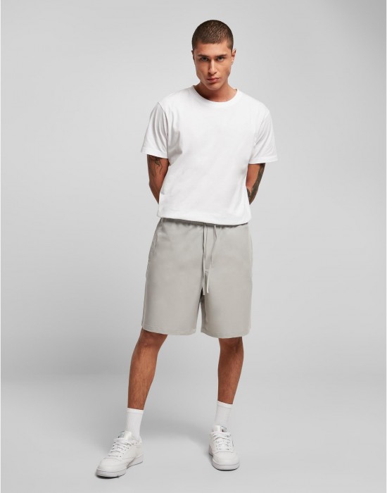 Мъжки къси гащи в светлосив цвят Comfort Shorts, Urban Classics, Къси панталони - Complex.bg