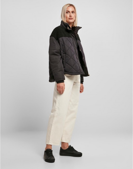 Купи Дамско яке в черно Ladies Oversized Diamond Jacket, Urban Classics, Якета онлайн - Complex.bg Дамско яке в черно Ladies Oversized Diamond Jacket, Urban Classics, Якета - Complex.bg