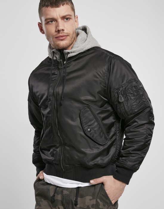 Мъжко яке тип бомбър в черно Brandit, Urban Classics, Зимни якета - Complex.bg