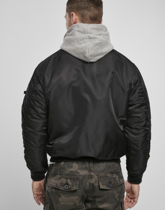 Мъжко яке тип бомбър в черно Brandit, Urban Classics, Зимни якета - Complex.bg