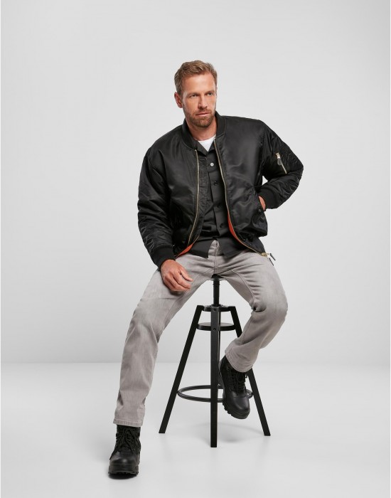 Мъжко яке тип бомбър в черен цвят MA1, Urban Classics, Зимни якета - Complex.bg