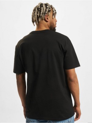 Мъжка тениска в черен цвят Mister Tee Space Ball Мъжка тениска в черен цвят Mister Tee Space Ball