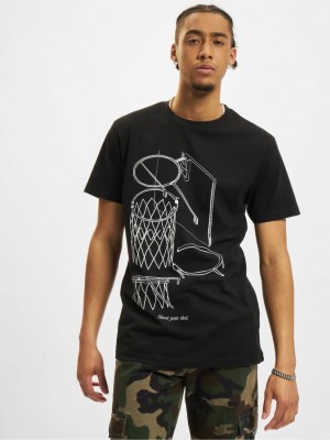 Мъжка тениска в черен цвят Mister Tee Shooting the Hoop Мъжка тениска в черен цвят Mister Tee Shooting the Hoop