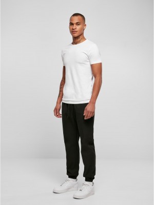 Мъжко долнище в черен цвят Urban Classics Basic Pants Мъжко долнище в черен цвят Urban Classics Basic Pants