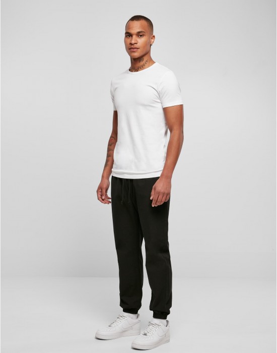 Мъжко долнище в черен цвят Urban Classics Basic Pants, Urban Classics, Долнища - Complex.bg