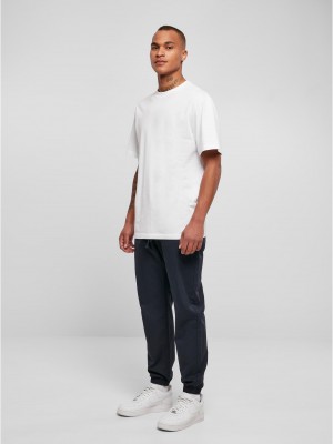 Мъжко долнище в тъмносин цвят Urban Classics Basic Pants Мъжко долнище в тъмносин цвят Urban Classics Basic Pants