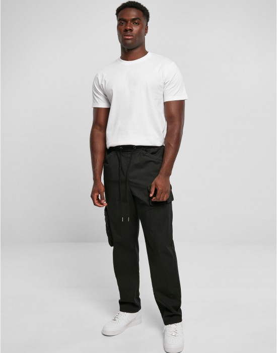 Мъжки спортен панталон в черно Urban Classics Asymetric Pants, Urban Classics, Панталони - Complex.bg