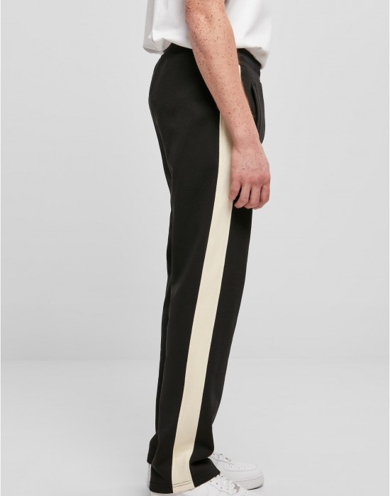 Мъжко долнище в черен цвят Urban Classics Striped Pants, Urban Classics, Долнища - Complex.bg