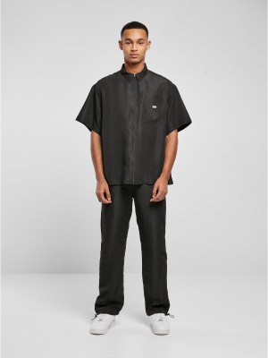 Мъжка широка тениска с яка в черно Urban Classics Shirt Мъжка широка тениска с яка в черно Urban Classics Shirt