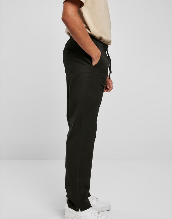 Мъжки панталон в черен цвят Urban Classics Straight Slit Trouser, Urban Classics, Панталони - Complex.bg