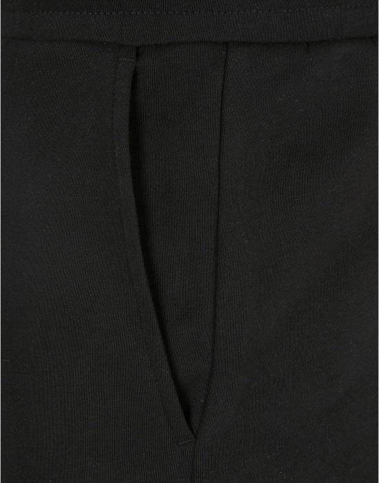 Мъжко долнище в черен цвят Urban Classics Sweatpants, Urban Classics, Долнища - Complex.bg