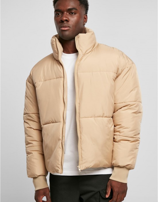 Мъжко яке с широка кройка в бежов цвят Urban Classics Big Puffer Jacket, Urban Classics, Зимни якета - Complex.bg