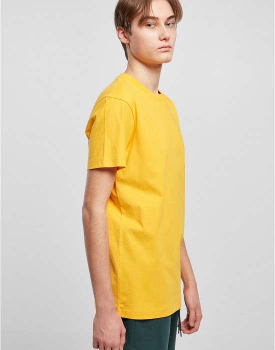 Мъжка тениска в жълт цвят Urban Classics, Urban Classics, Тениски - Complex.bg