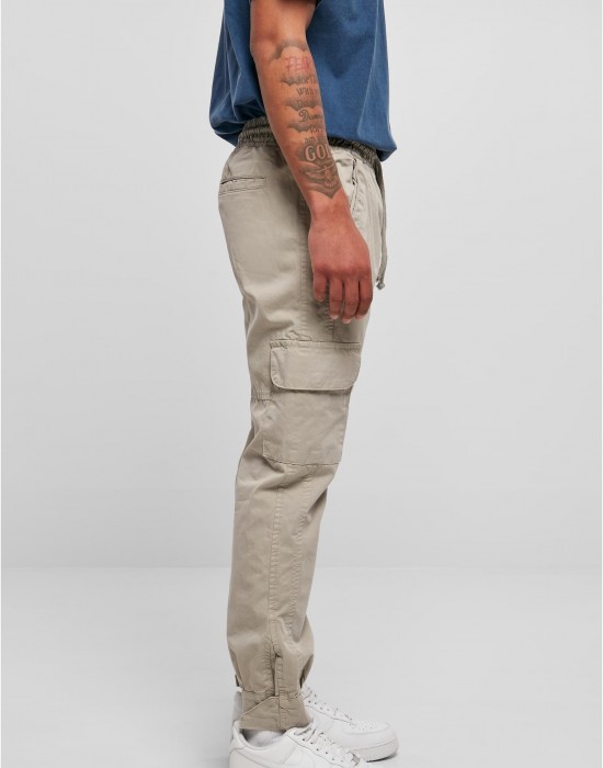 Мъжки карго панталони светлобежов цвят в Military Pants, Urban Classics, Панталони - Complex.bg