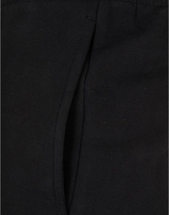 Мъжки къси панталони в черен цвят Urban Classics Sweatshorts, Urban Classics, Къси панталони - Complex.bg