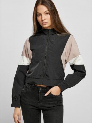 Дамско късо пролетно с качулка яке в черен цвят Urban Classics Crinkle Jacket Дамско късо пролетно с качулка яке в черен цвят Urban Classics Crinkle Jacket