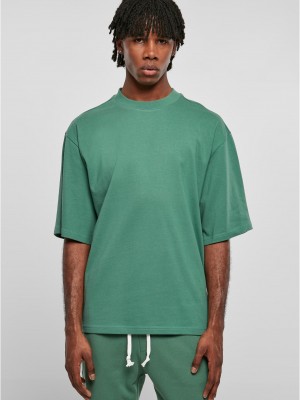 Мъжка тениска в зелен цвят Urban Classics Organic Tee Мъжка тениска в зелен цвят Urban Classics Organic Tee