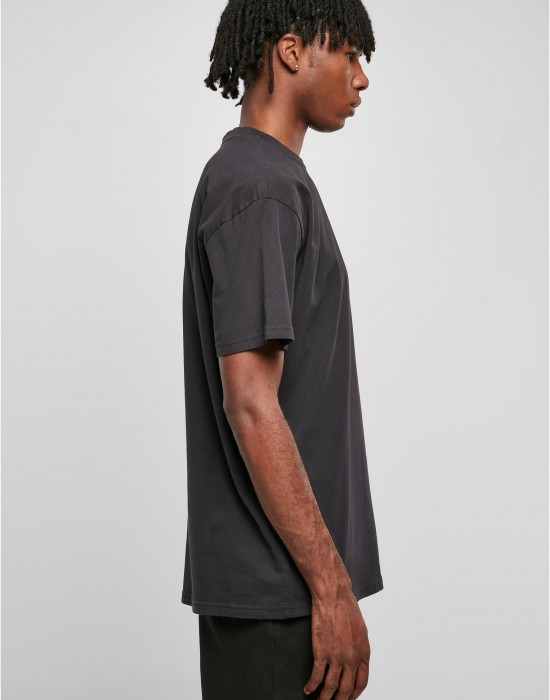 Мъжка тениска в черен цвят Urban Classics Garment Dye, Urban Classics, Тениски - Complex.bg