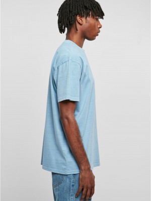 Мъжка тениска в светлосин цвят Urban Classics Garment Dye Мъжка тениска в светлосин цвят Urban Classics Garment Dye