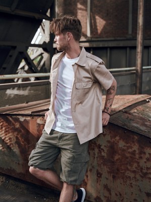 Мъжки къси карго панталони в цвят маслина Brandit