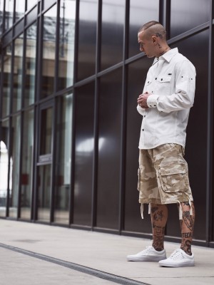 Мъжки къси карго панталони в пясъчен камуфлаж Brandit sandstorm