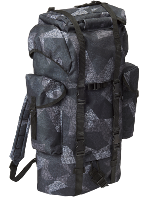 Туристическа раница в камуфлаж Brandit Combat night camo digital