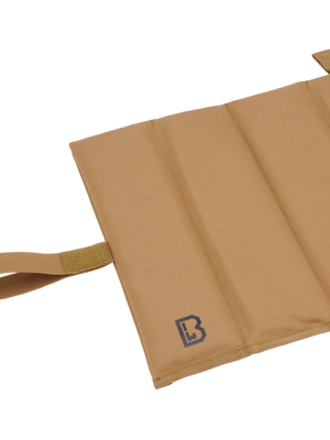 Сгъваема подложка за сядане в цвят камел Brandit Sit Mat 