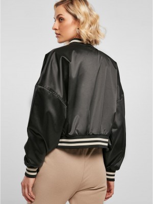 Дамско късо колежанско яке в черен цвят Ladies Jacket Дамско късо колежанско яке в черен цвят Ladies Jacket