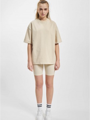 Дамски клин в бежово DEF Дамски клин в бежово DEF