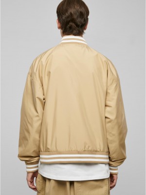 Мъжко колежанско яке в бежово Urban Classics