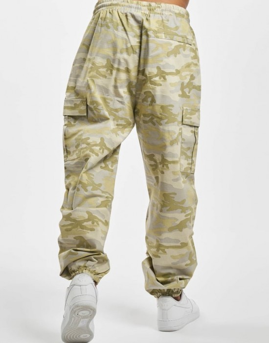 Мъжки карго панталони в светъл камуфлаж Ecko Unltd Richmond, Eckō Unltd, Долнища - Complex.bg