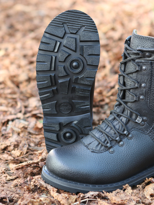 Бойни кубинки естествена кожа в черно Brandit Combat