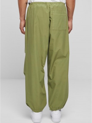 Мъжки широки панталони в зелен цвят Urban Classics Parachute Pants