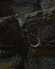 Мъжка жилетка от плюшен полар в тъмен камуфлаж Brandit Teddyfleece woodland