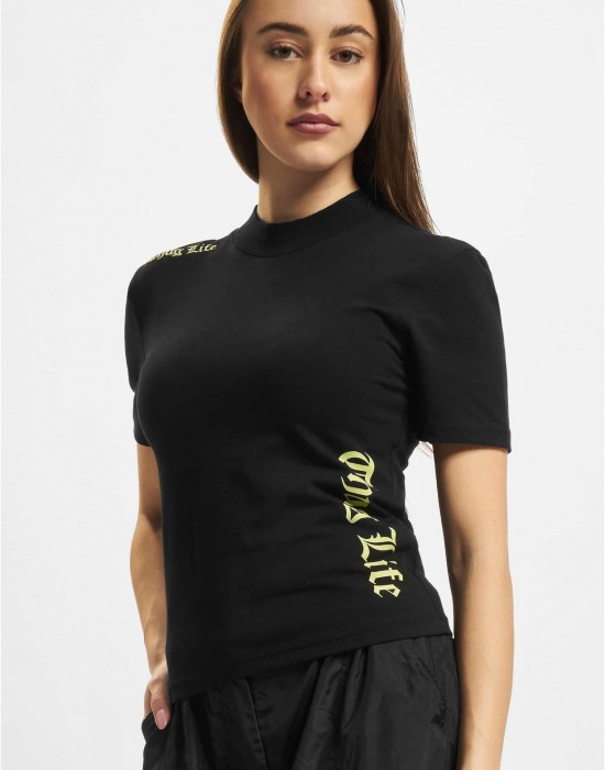 Дамска тениска в черен цвят Thug Life Statement 