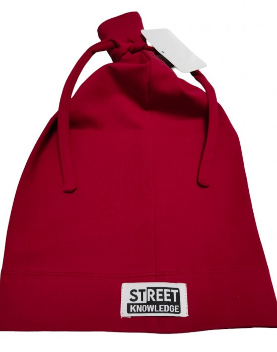 Бийни шапка в червено Beanie Street Knowledge