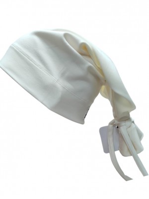 Бийни шапка в бяло Beanie Street Knowledge